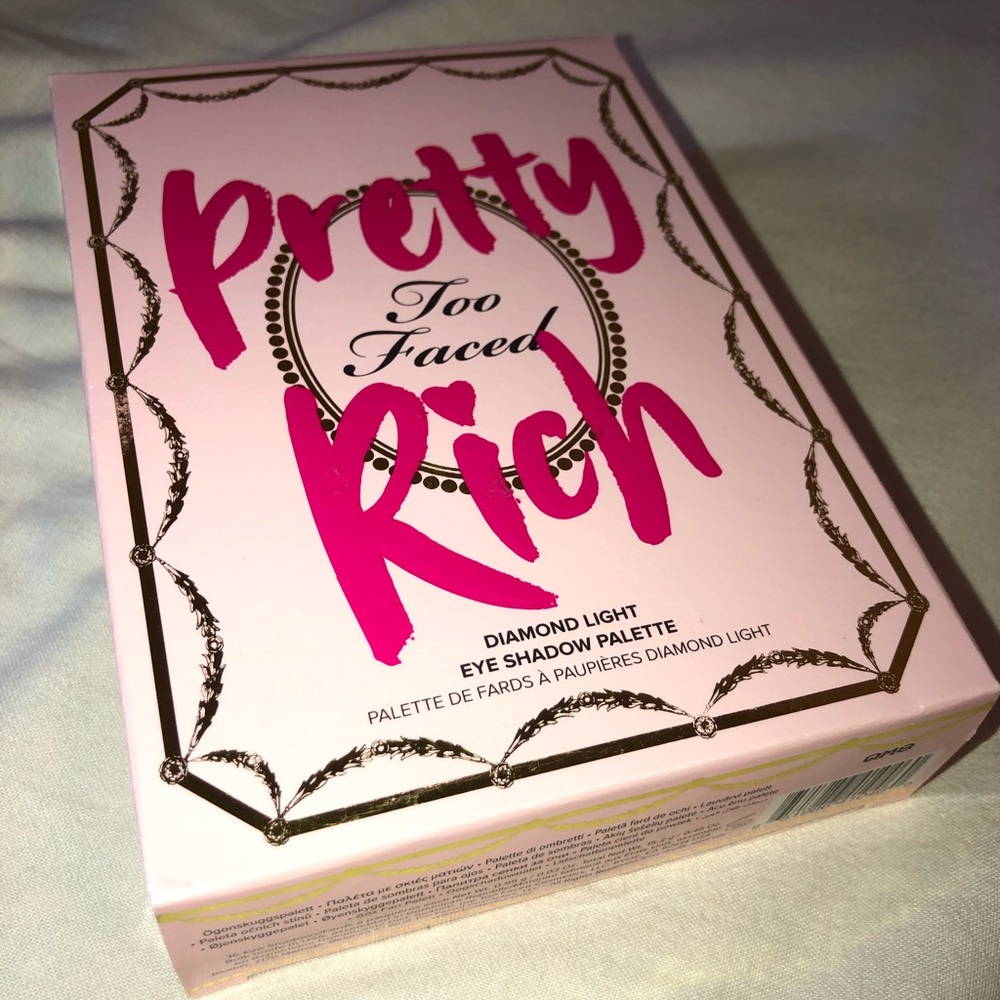 Too Faced Pretty Rich Diamond Light Eyeshadow Palette